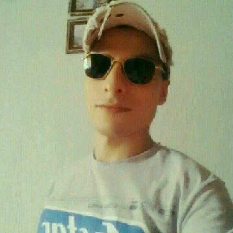 Mehdi, 30, Georgetown
