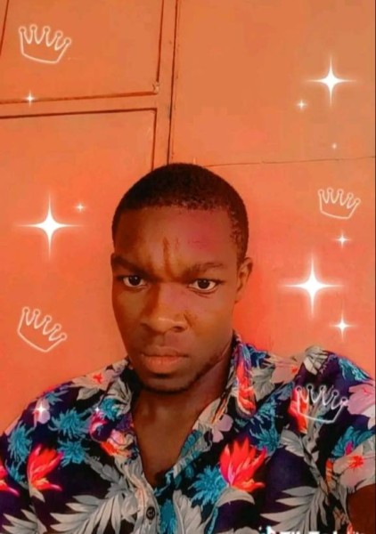 Sam, 26, St John