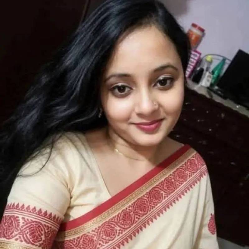Chandni, 22