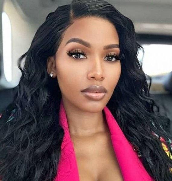Oksana, 38, Pomichna