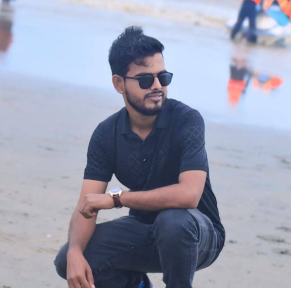 Mohammad Emran Hossain, 29, Pachhapur
