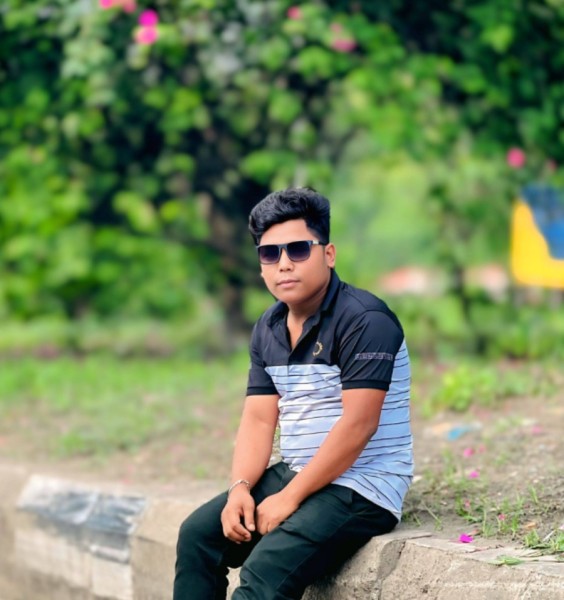 Polash, 26, Warren
