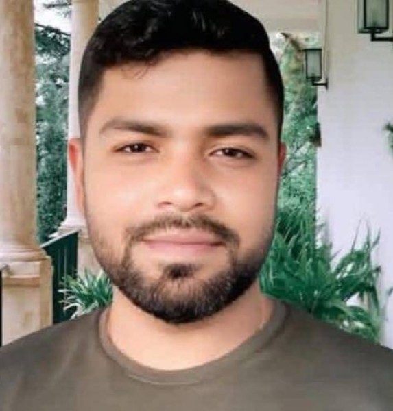 Khairul, 28, Tessalit