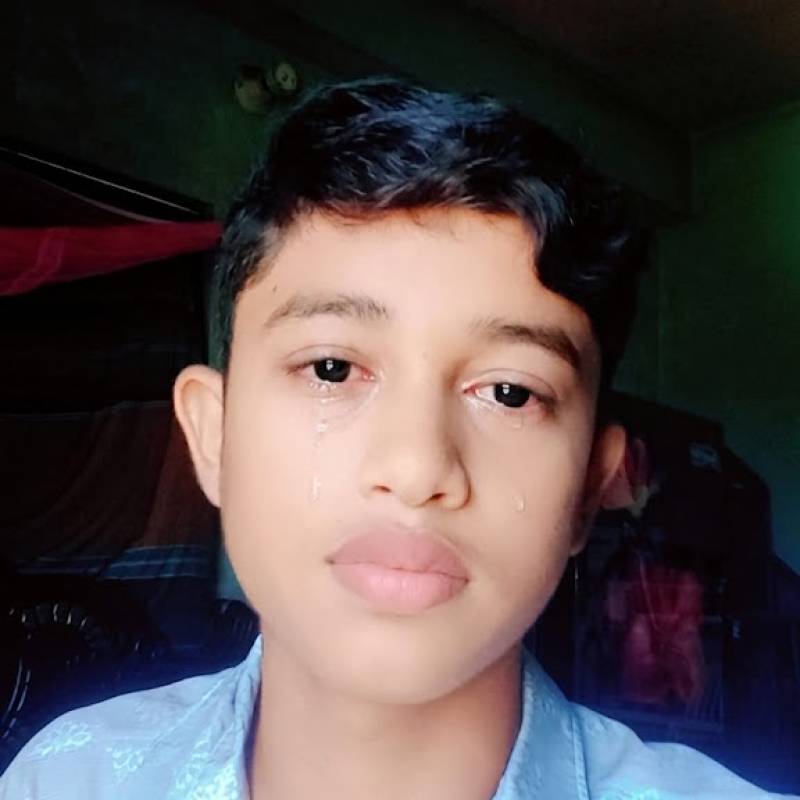 Roman, 18