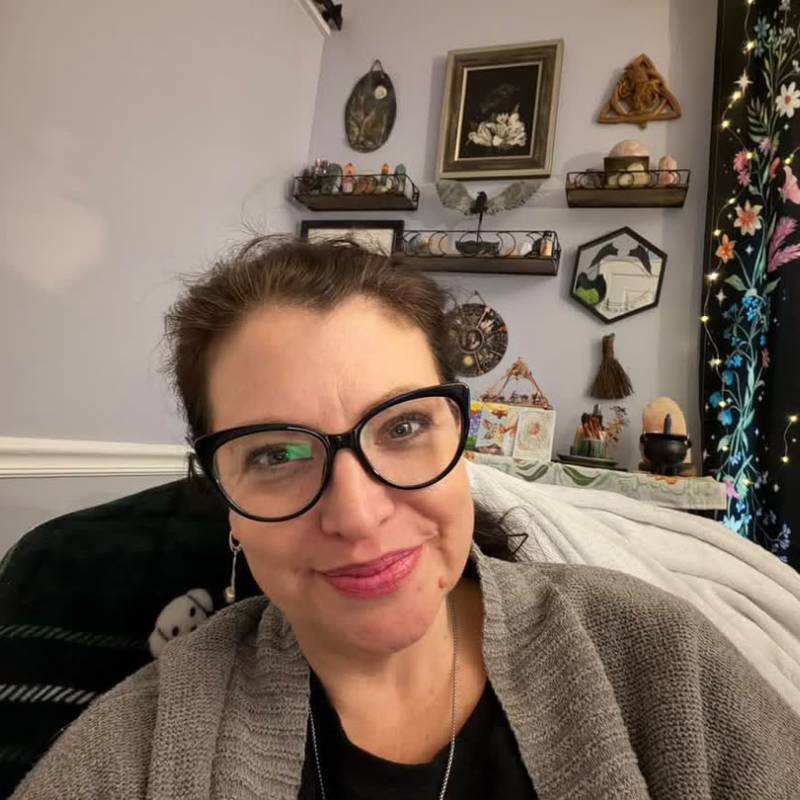 Julie, 51, Manuel B Gonnet