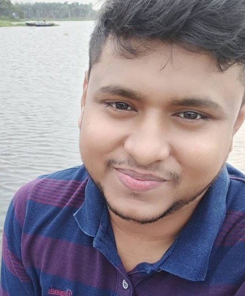 Redoy, 30, Candelaria