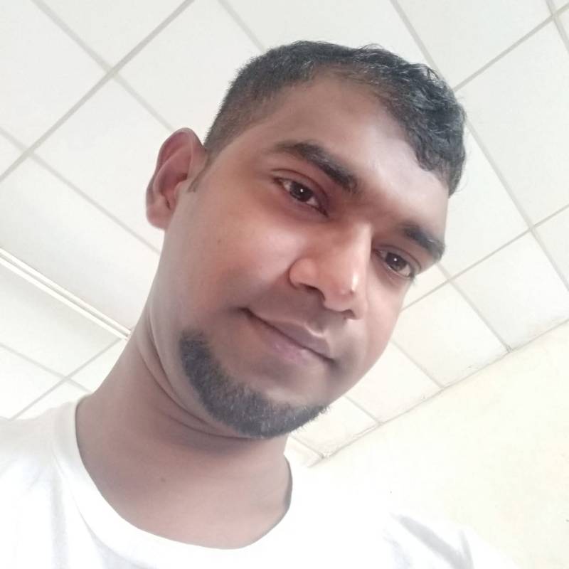 Rasel, 44