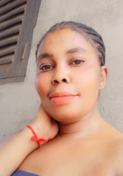 Mary, 27, Ipameri