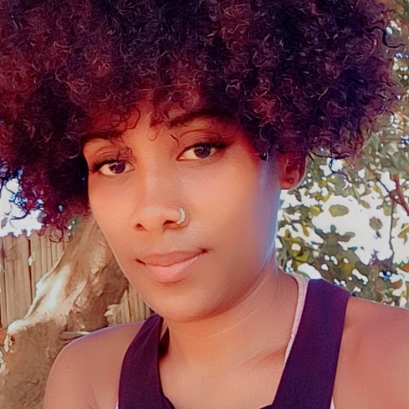 Abi, 26, Nadur