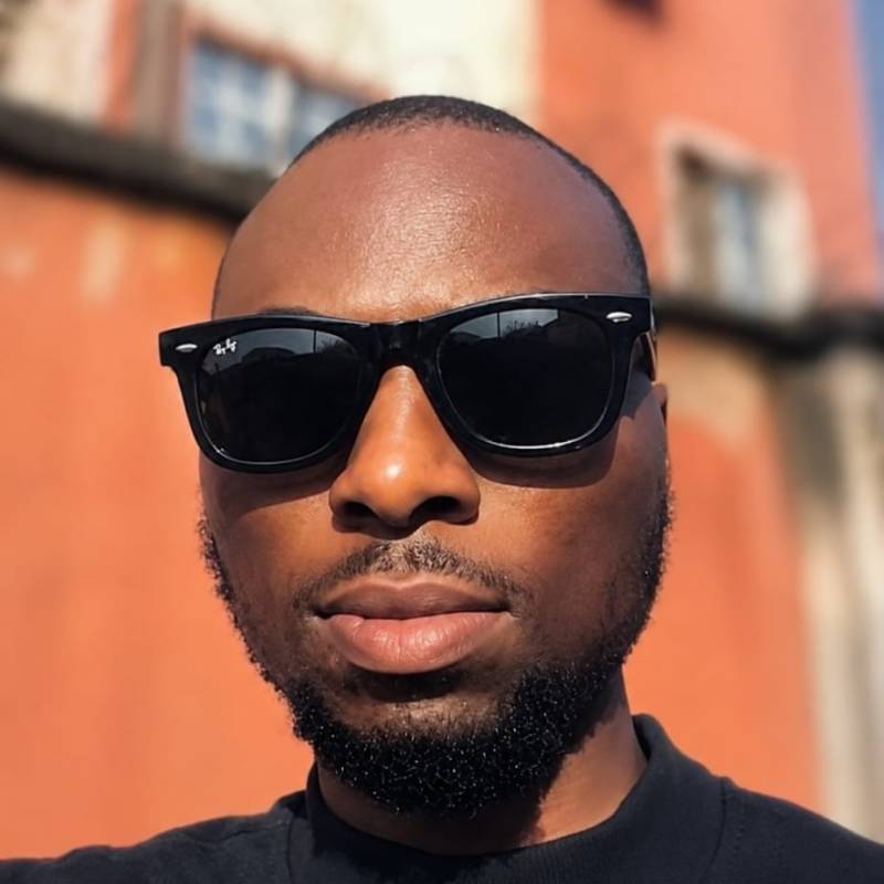Prince, 41, Bangaladash