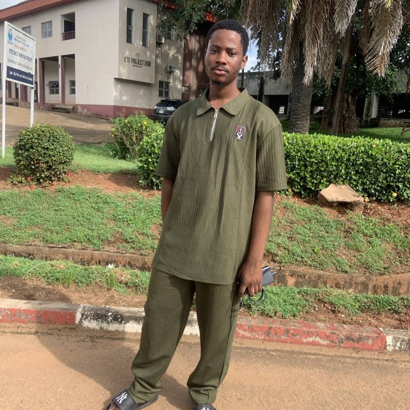 Oc sam, 23
