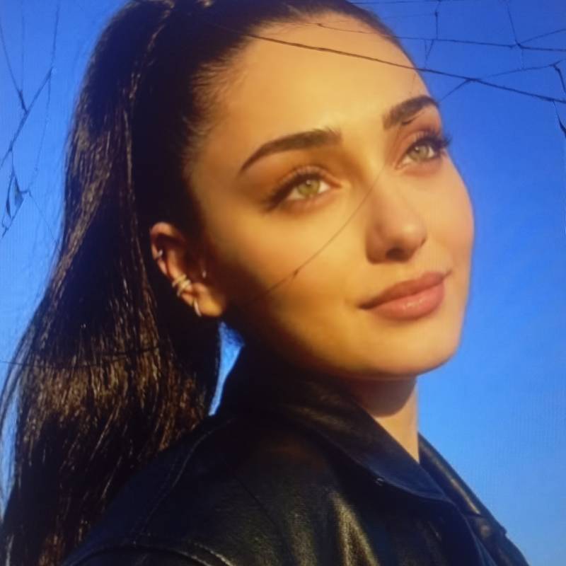 Eda, 28, Hernani