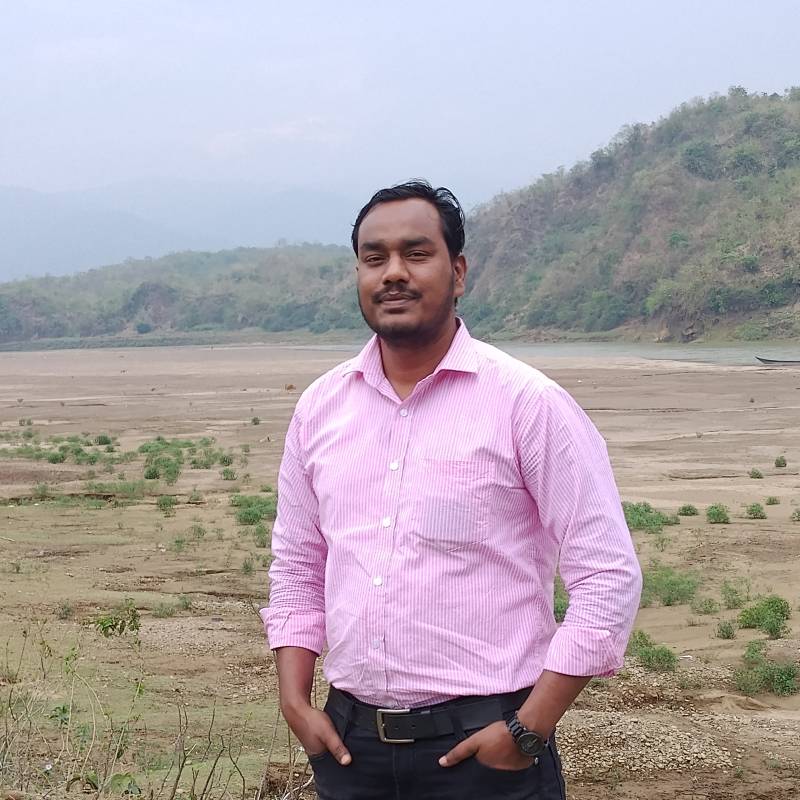 Taher, 31, Hanover