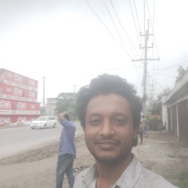Shahin Khan, 32