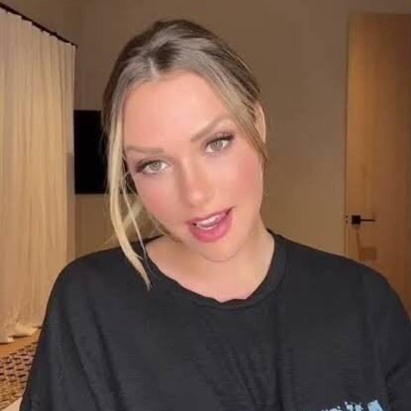 Bella, 42, Lokomby