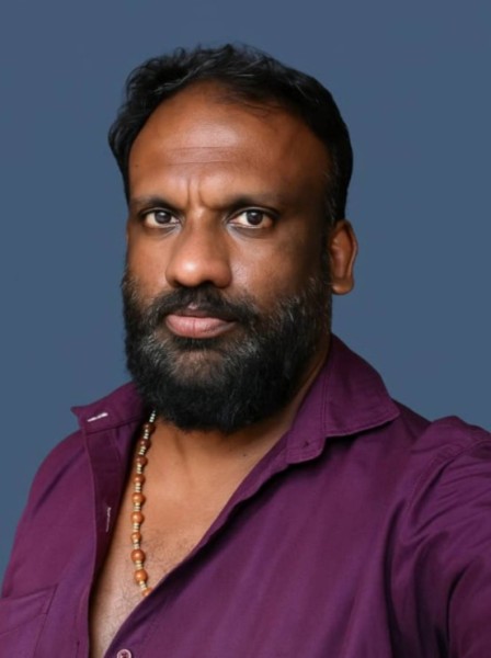 Sree, 52, Lobito