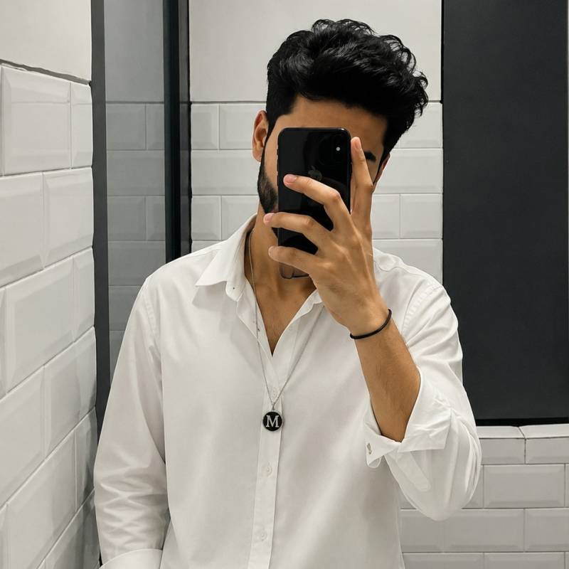 Azgor, 22, Laredo