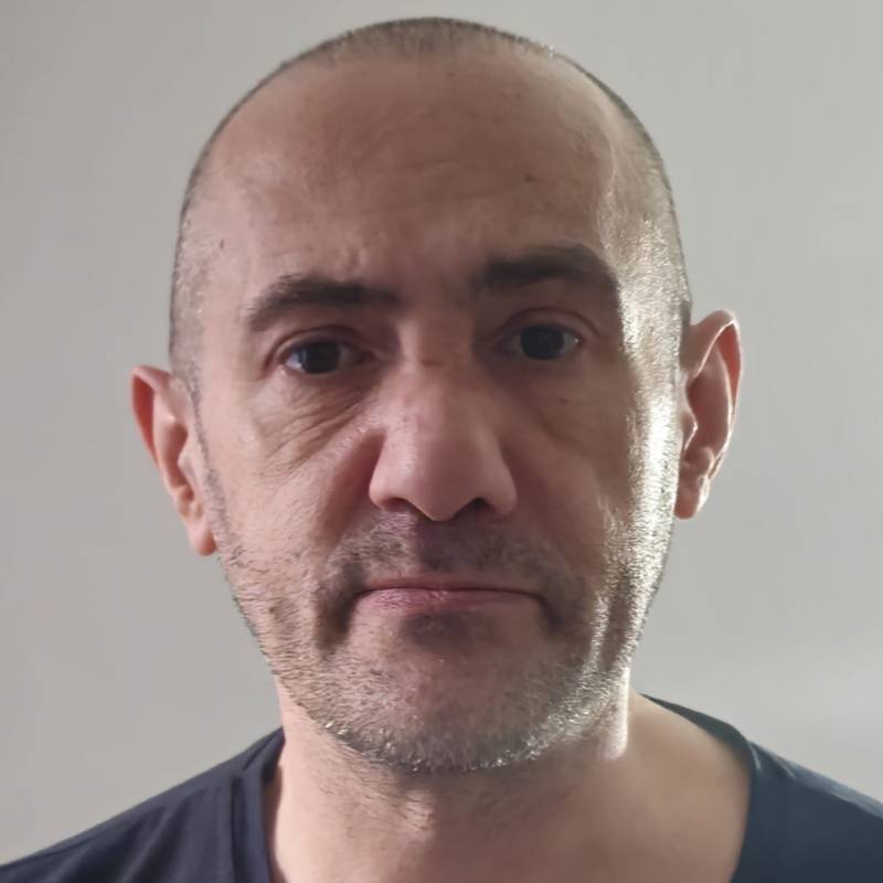 hakan, 19, Gawara