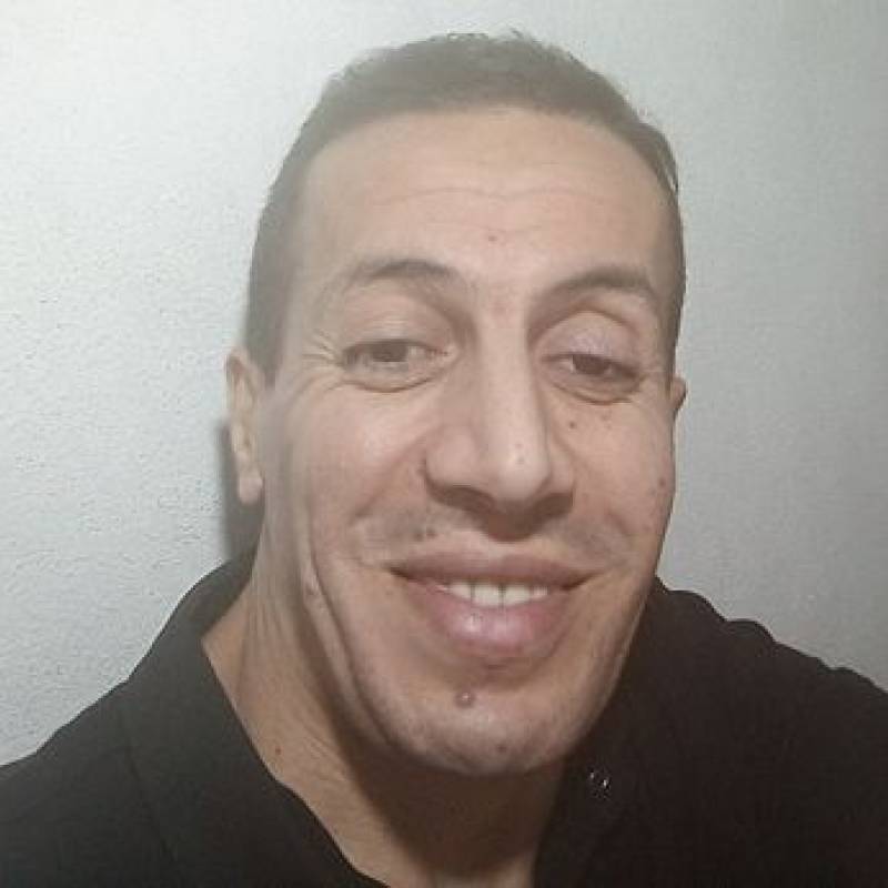 Hakim., 47, Nanpala