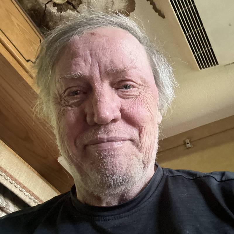 Houston, 75, Vlaardingen