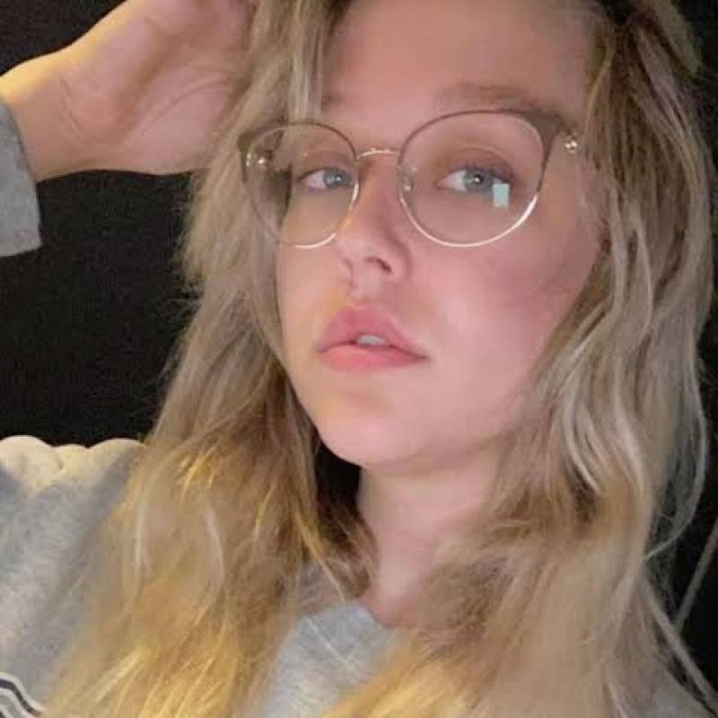 Amelia, 28, Moldova