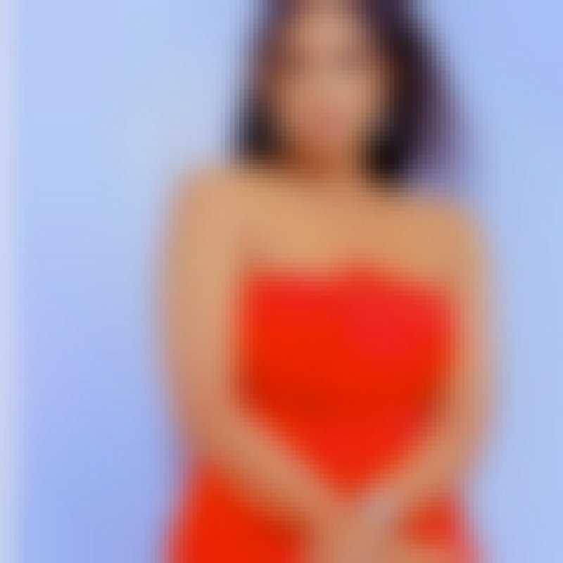 Diamond, 34, Pakistan