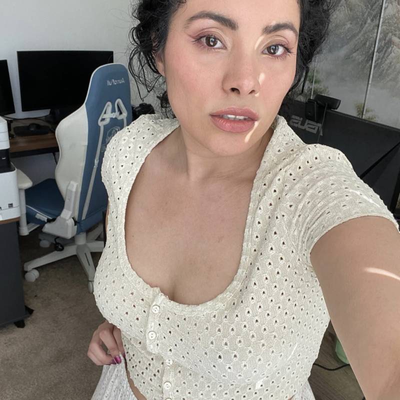 Celestine, 25, Dongchang