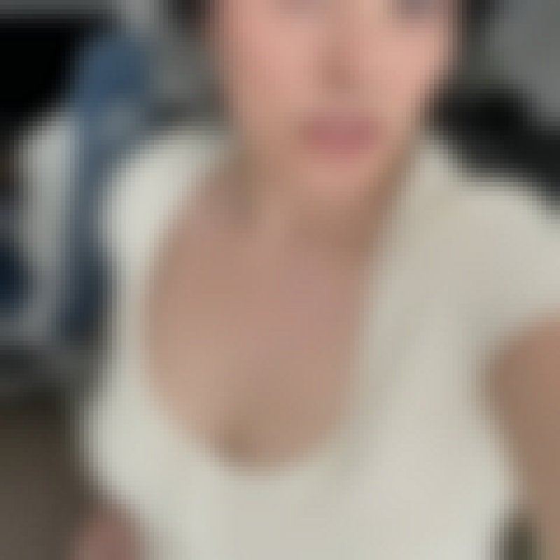 Celestine, 25, Kuurne