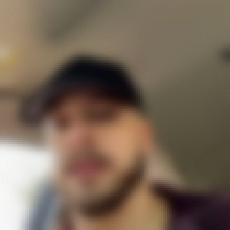 Charles, 35, Saharefo