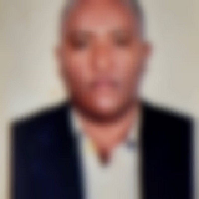 tadesse, 52, Latamna