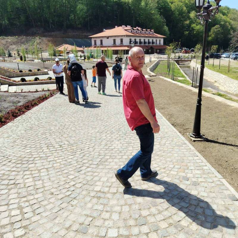 Perica, 48, Pushchino