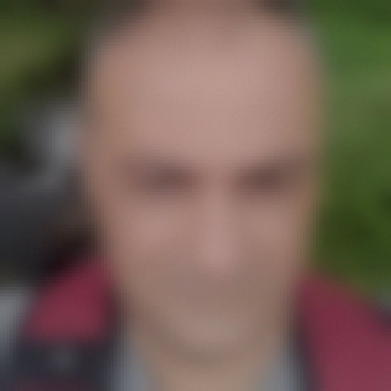 Moro, 41, Netherlands