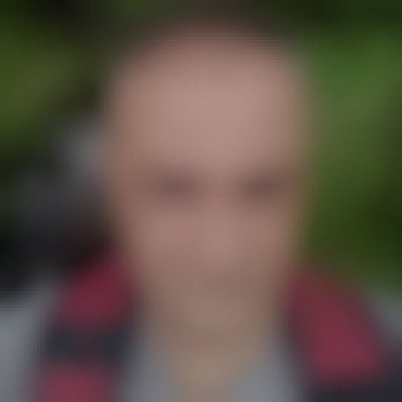 Moro, 41, Piru