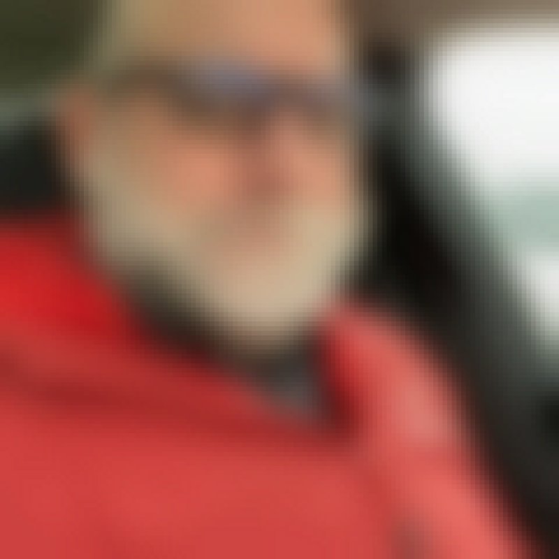 Cheveyo, 59, Tunisia