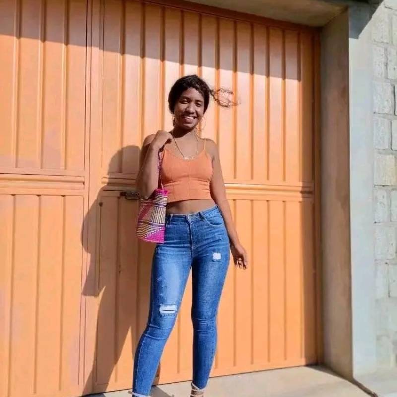 Lianna, 27, Chithara