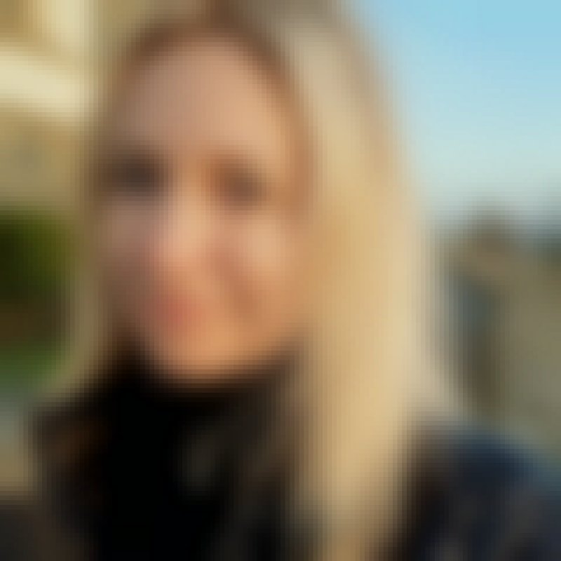 Laura, 35, Darmaha