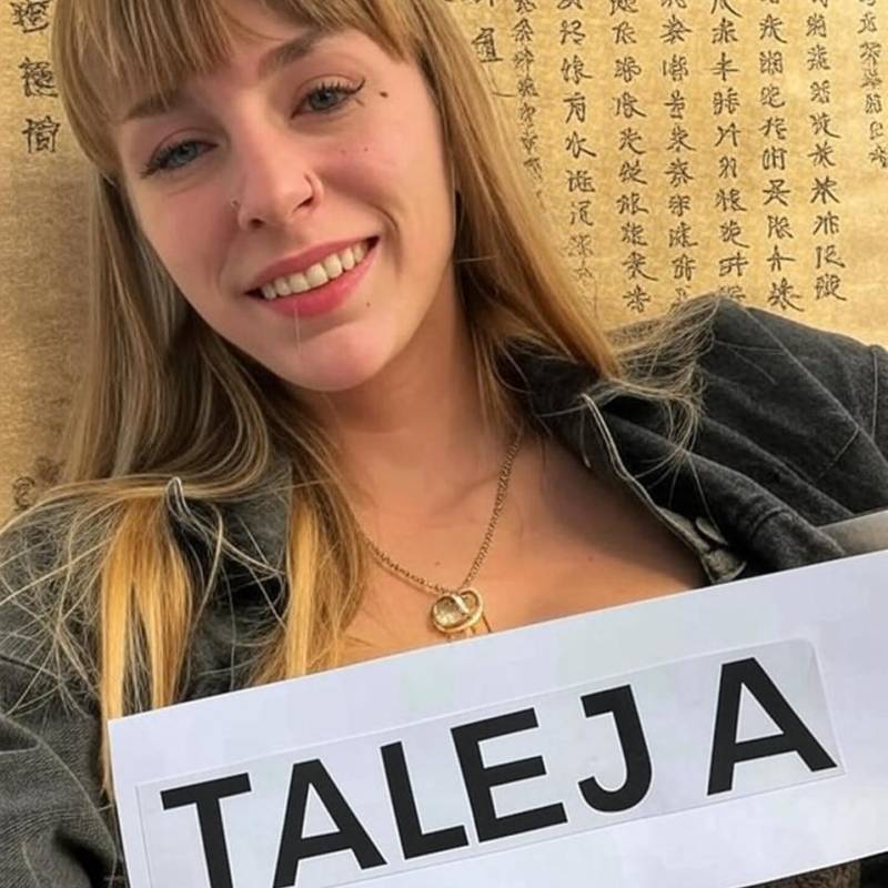 Loree, 19