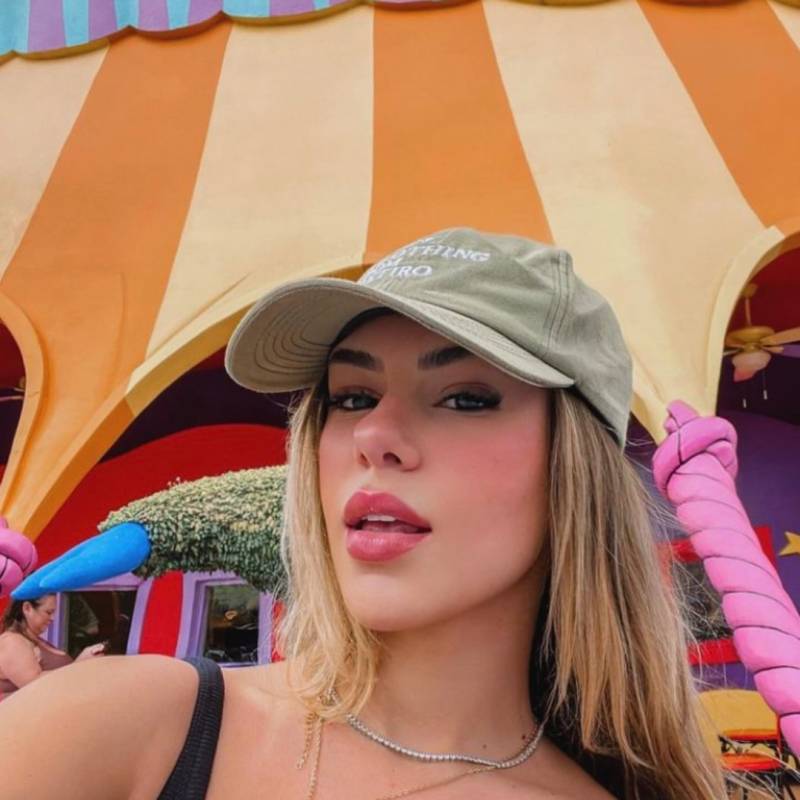 Angelica, 18, Capdepera