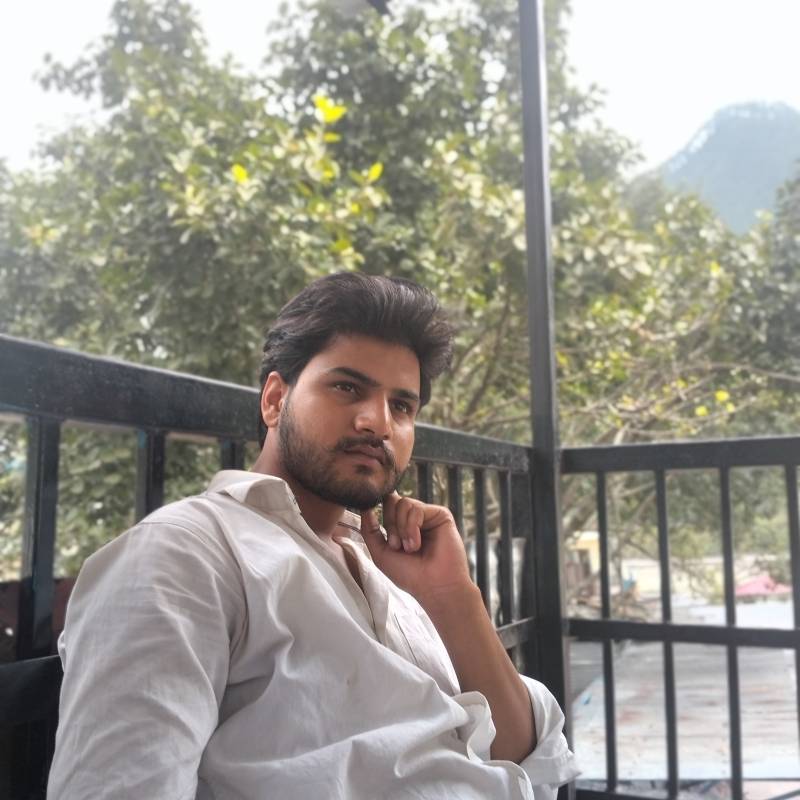 Abhinav, 21