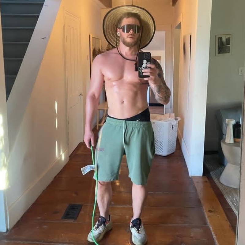 Bryan, 42