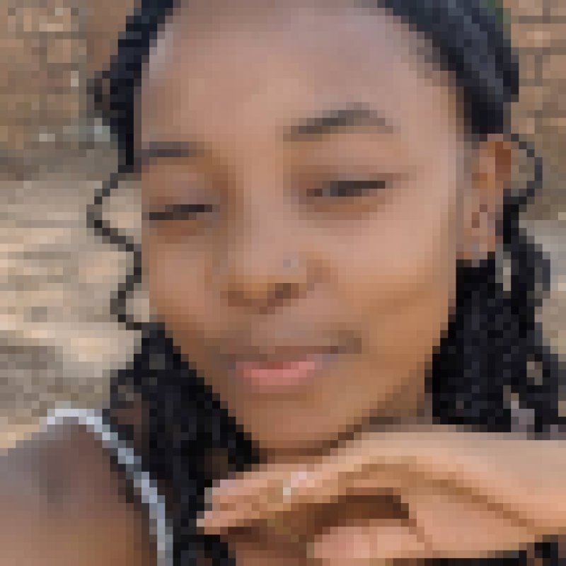 Lauriana, 21, Namibia