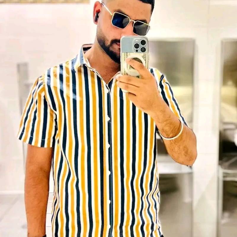 Baljit, 28, Manalapan