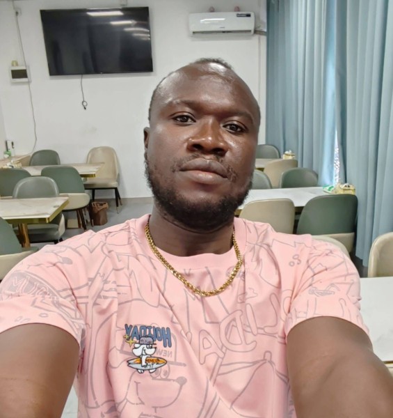 Kwaku, 42