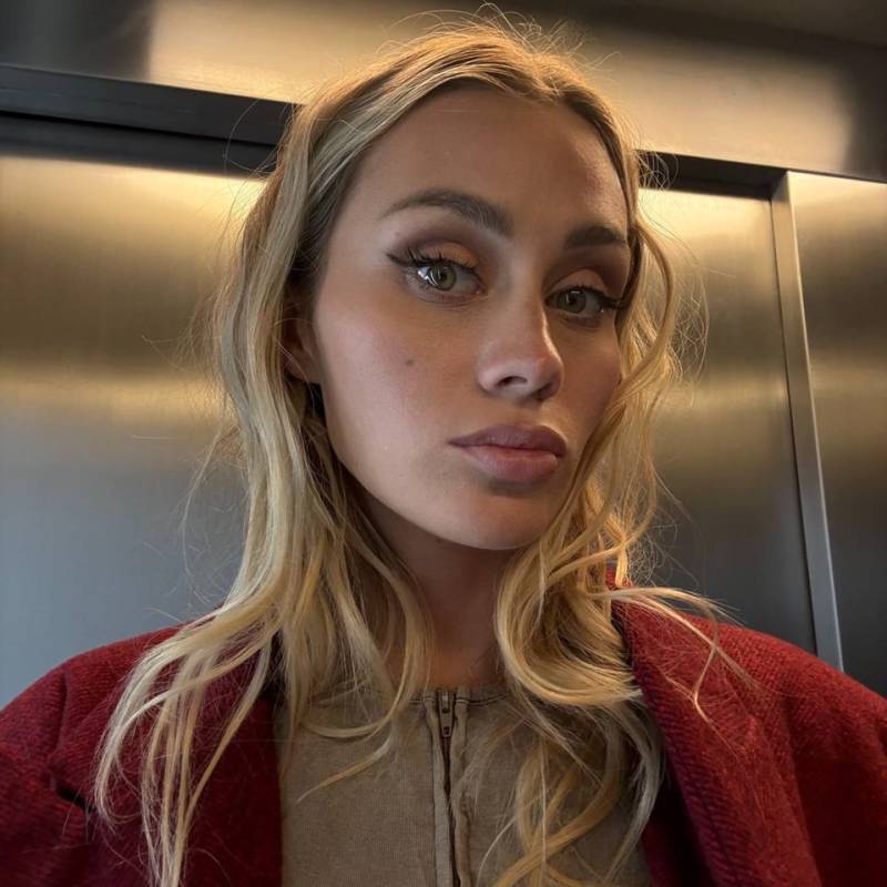 Amelia, 18, Gyumri