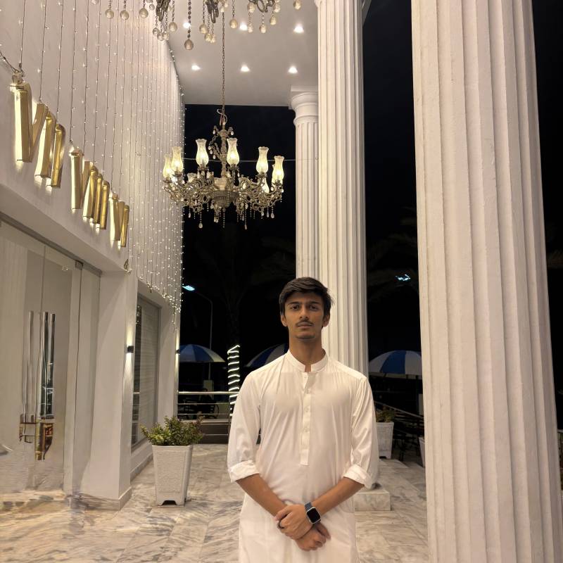 Ali, 20, Schnebeck