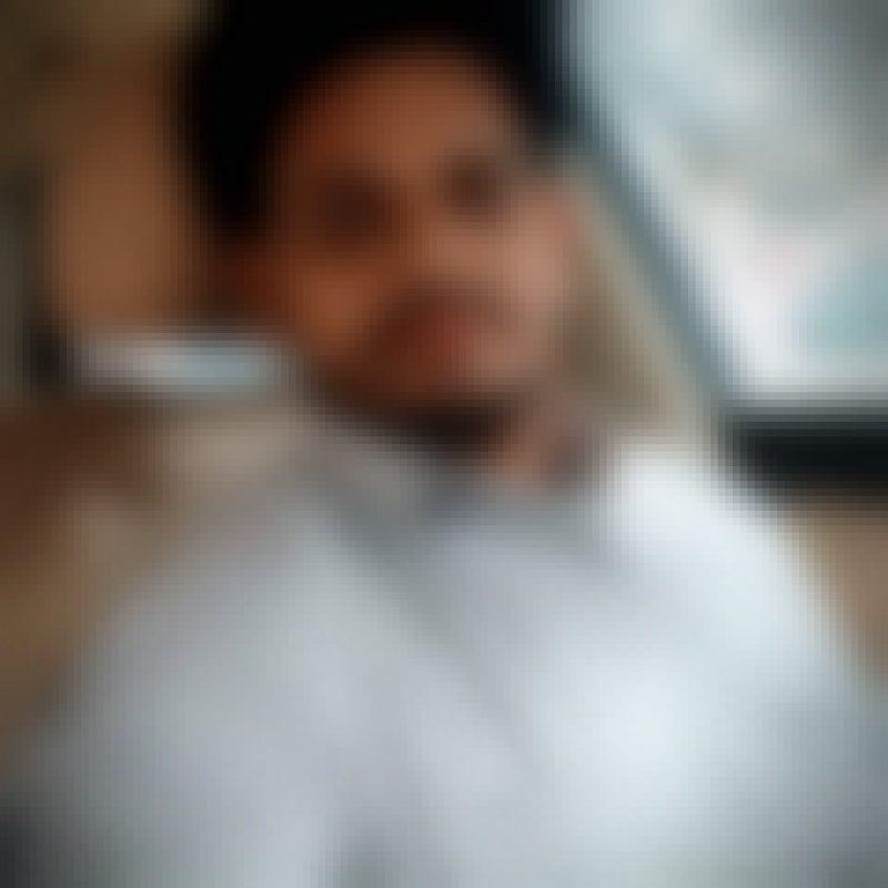 Khan, 27, Bitkine