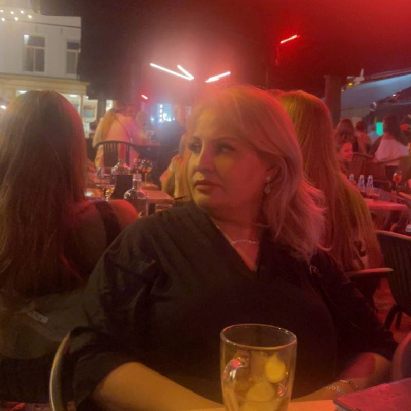 SARAH, 52, Ramainandro