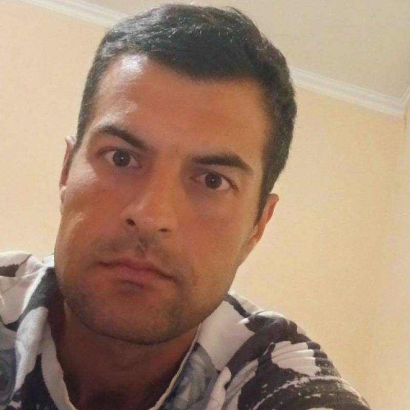 Erkin, 36, Moyo