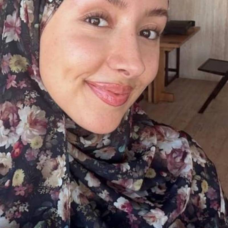 Farah Salaam, 40, Pechory