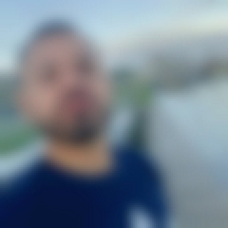 thiago, 42, Louth